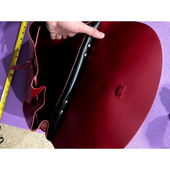 Italian Leather Handbag in Red Large Adjustable Strap Dust Bag READ - Picture 4 of 9